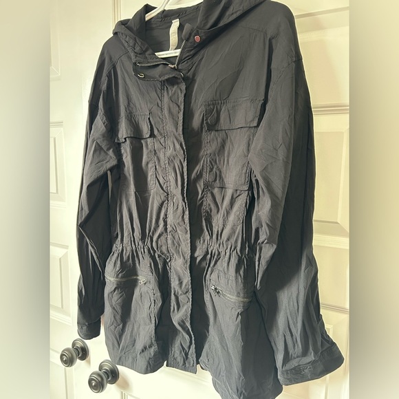 Athleta Black Outpost Utility Jacket Sz Large - Picture 5 of 6